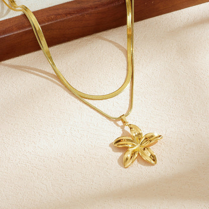 Stainless steel fashionable and versatile necklace