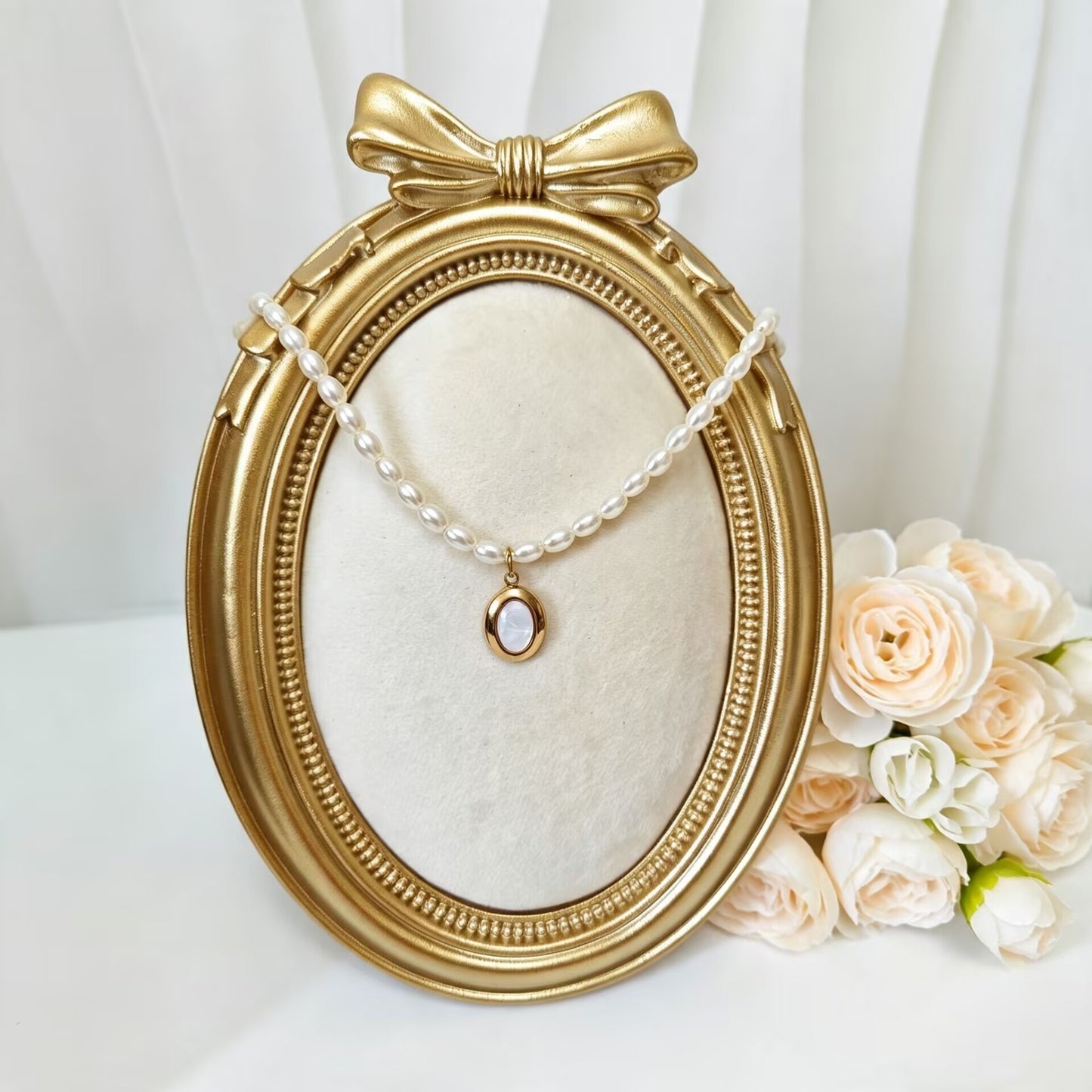 Peal necklace