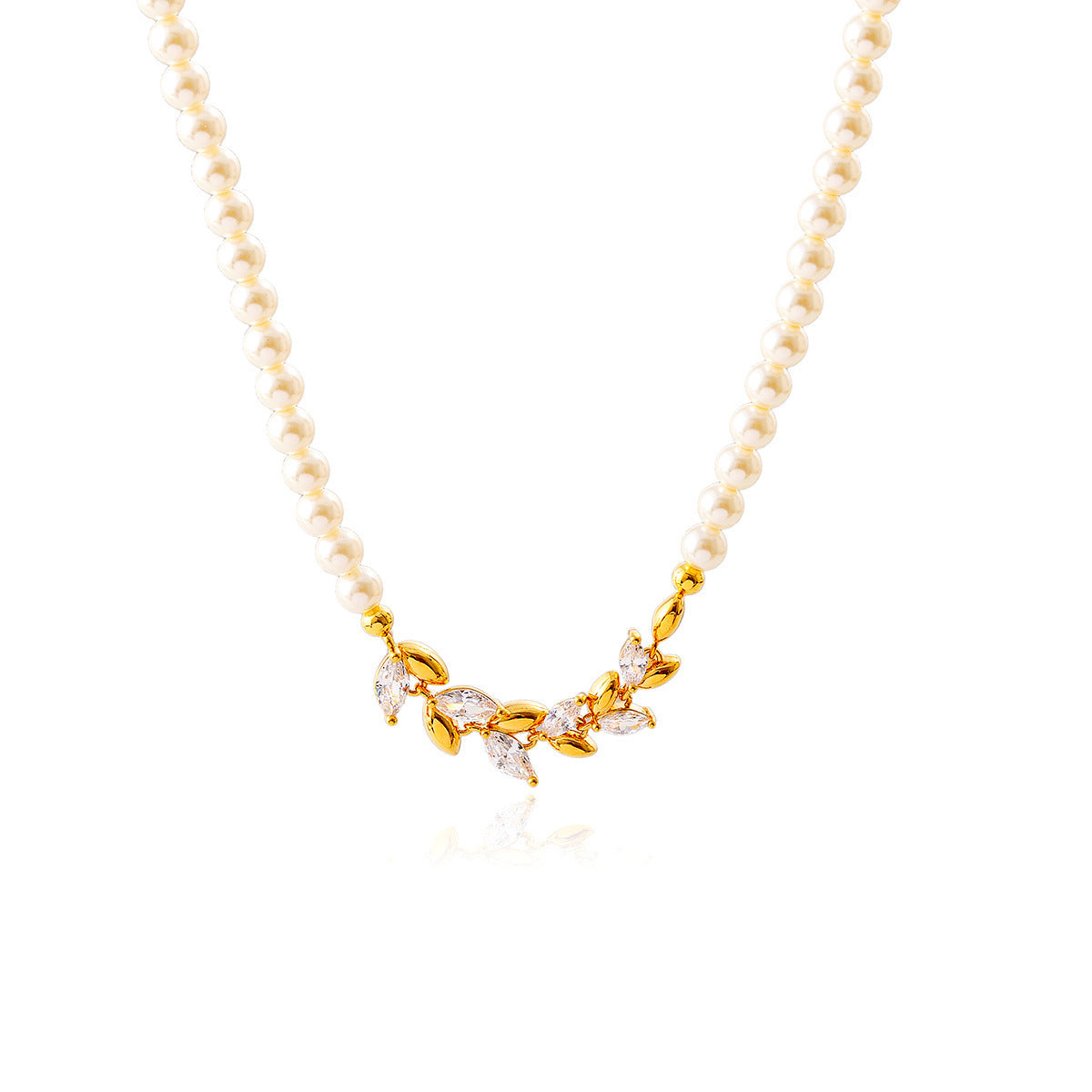 Pearl and zircon necklace