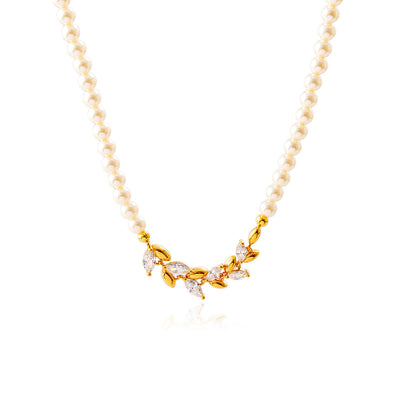 Pearl and zircon necklace