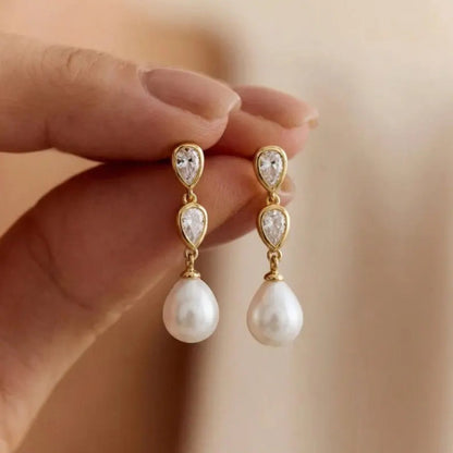 Elegant pearl earrings