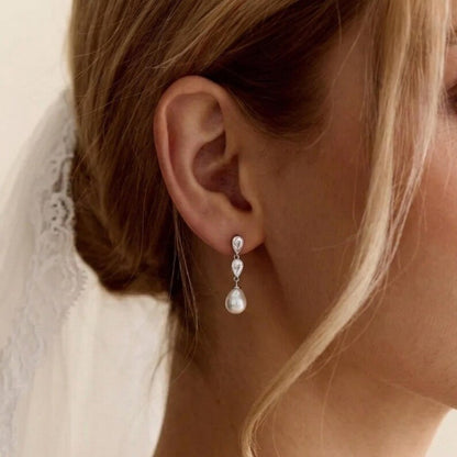 Elegant pearl earrings