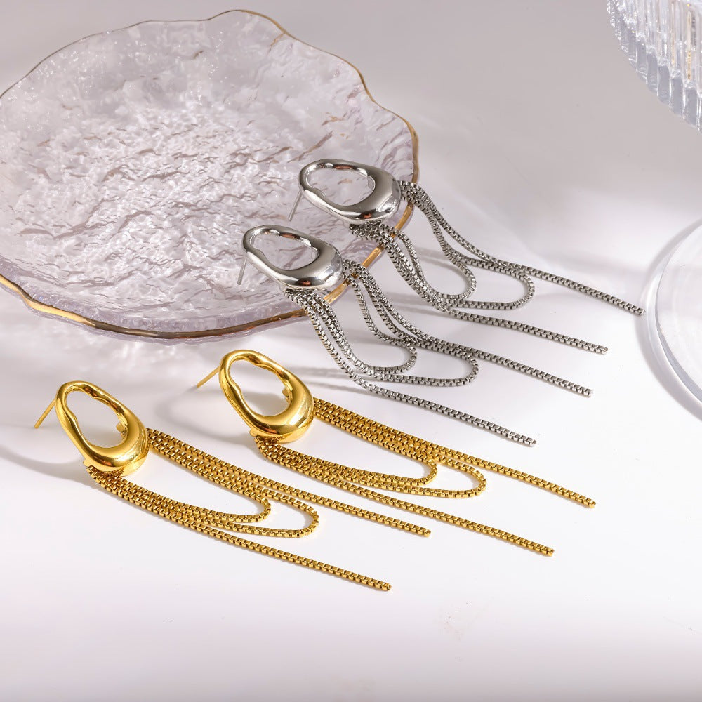 Stainless steel earrings with a niche design sense