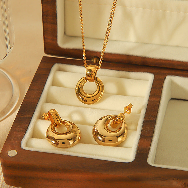 High-end titanium steel earrings and necklace set