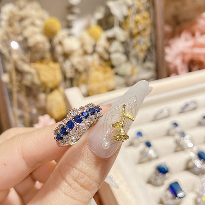 Luxurious blue natural stone ring