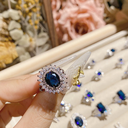 Luxurious blue natural stone ring