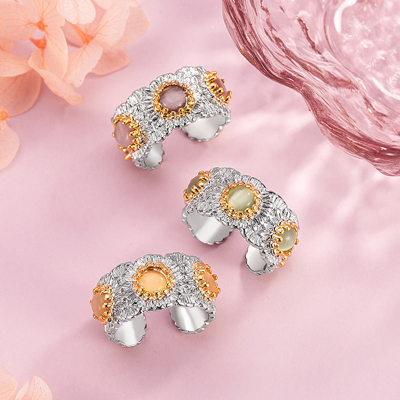 Vintage style flower ring