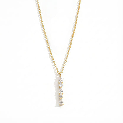 Juego de collares de acero de titanio en capas con colgante de diamante