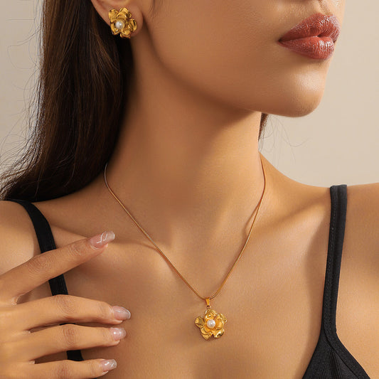 Flower design Necklace and earring set