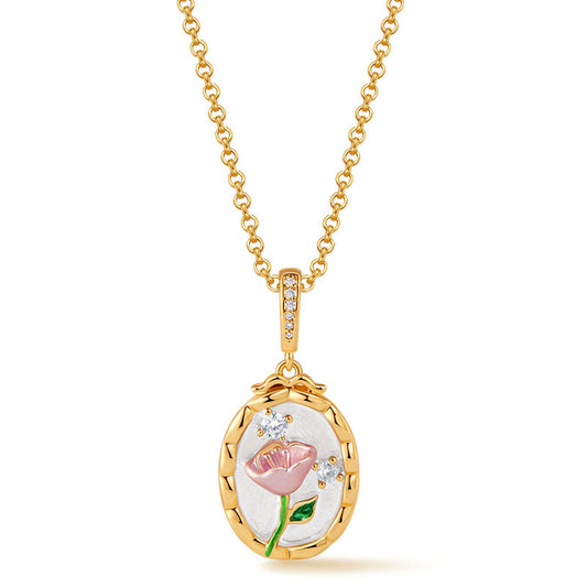 vintage style necklace